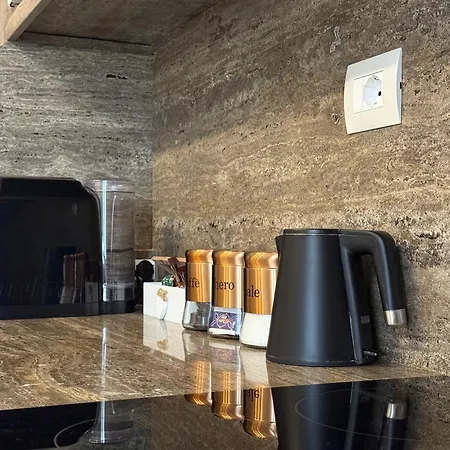 Rin Collection - 2br 2ba - 5 Min Walk To Metro & Train Appartamento Milano